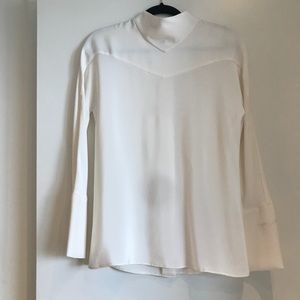 🚫SOLD🚫 Maiyet Silk Button Down